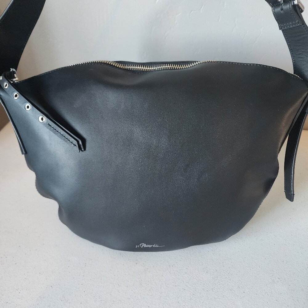 Phillip Lim Large Shoulder "LIKE NEW" - Picture 9 of 16